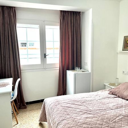 Escondite Central Con Terraza Compartida En La Azotea Росас Экстерьер фото